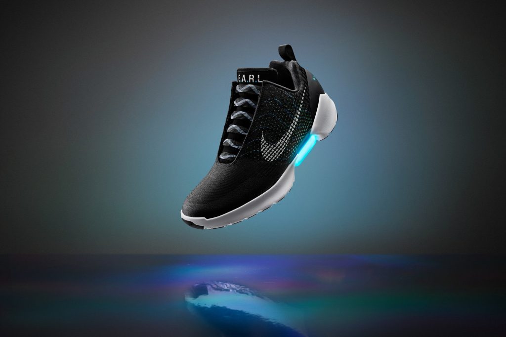 nike new smart sneaker